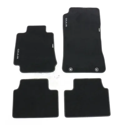 Fussmatten 4er Velour Set mit weiß gesticktem Giulia Logo