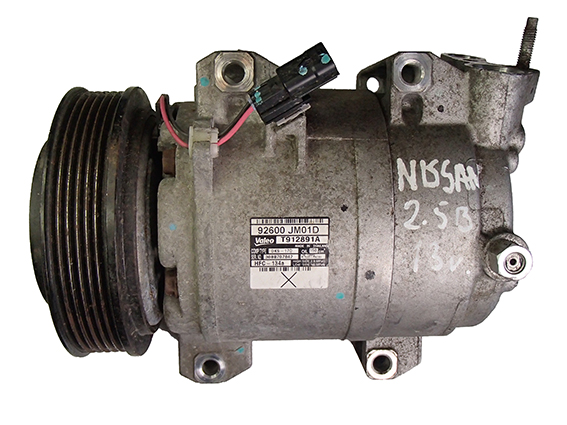 Compresor, aire acondicionado NISSAN 92600-JM01E