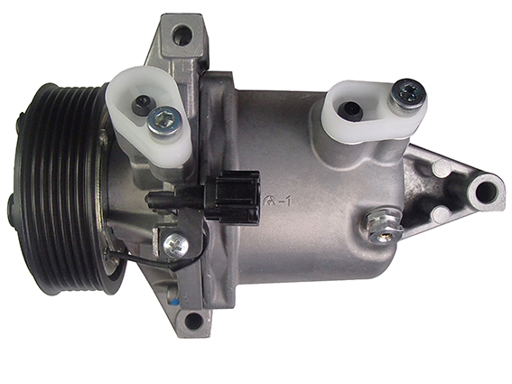 Compresor, aire acondicionado NISSAN 92600-1HC2D