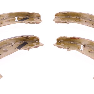 04495-47010, Juego de zapatas de frenos