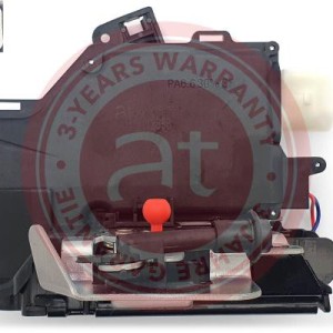 8E1837016D > Cerradura de puerta