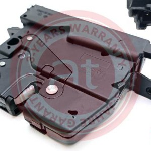 51247191212 > Cerradura de la puerta del maletero