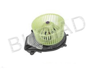 Ventilador interior 8D1820021B