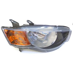 8301B651, Faro izquierdo