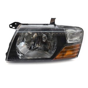 MR548033, Faro izquierdo