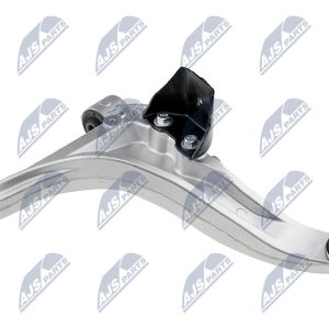BRAZO TRASERO, ZWT-NS-061 /55502-1AA0A
